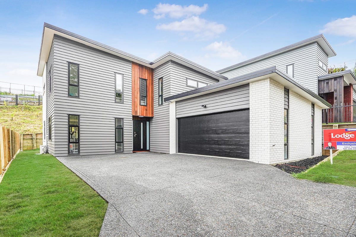 9 Oku Close, Hillcrest, Hamilton - Carousel 1