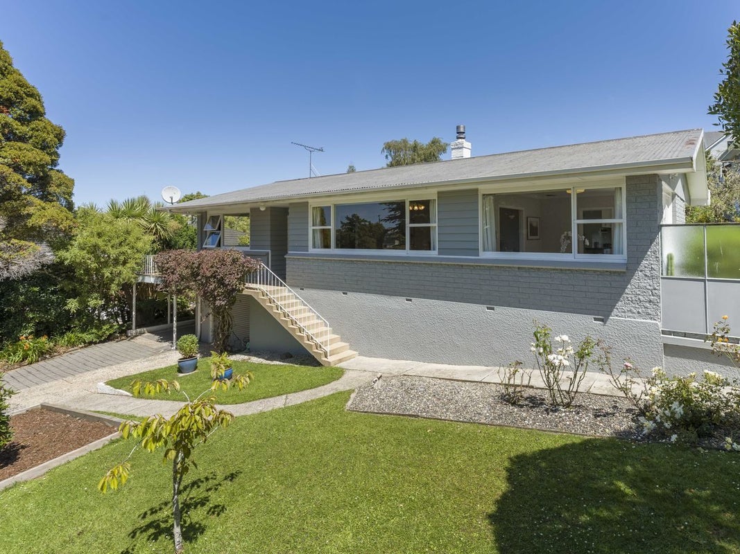 1 Ferntree Drive, Wakari, Dunedin - Carousel 1