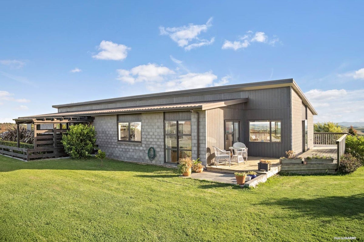 67A Esk Road, Pokeno - Carousel 28