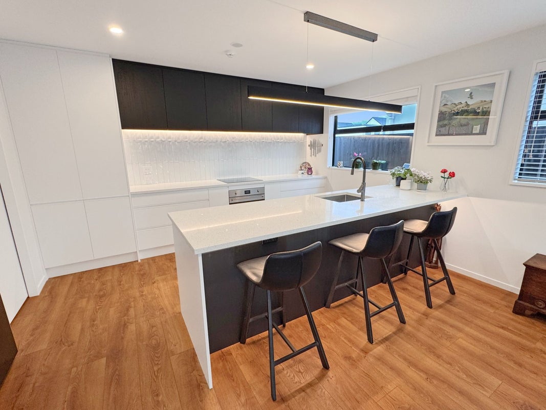 108 Canon Street, Edgeware, Christchurch - Carousel 2