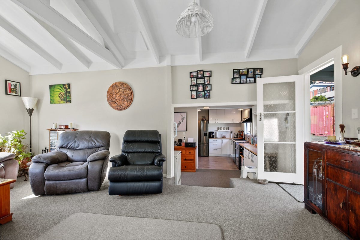 13 Firth View Road, Te Puru - Carousel 1