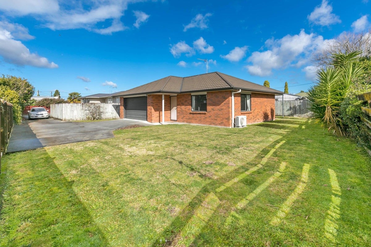 3A Forsyth Street, St Andrews, Hamilton - Carousel 14