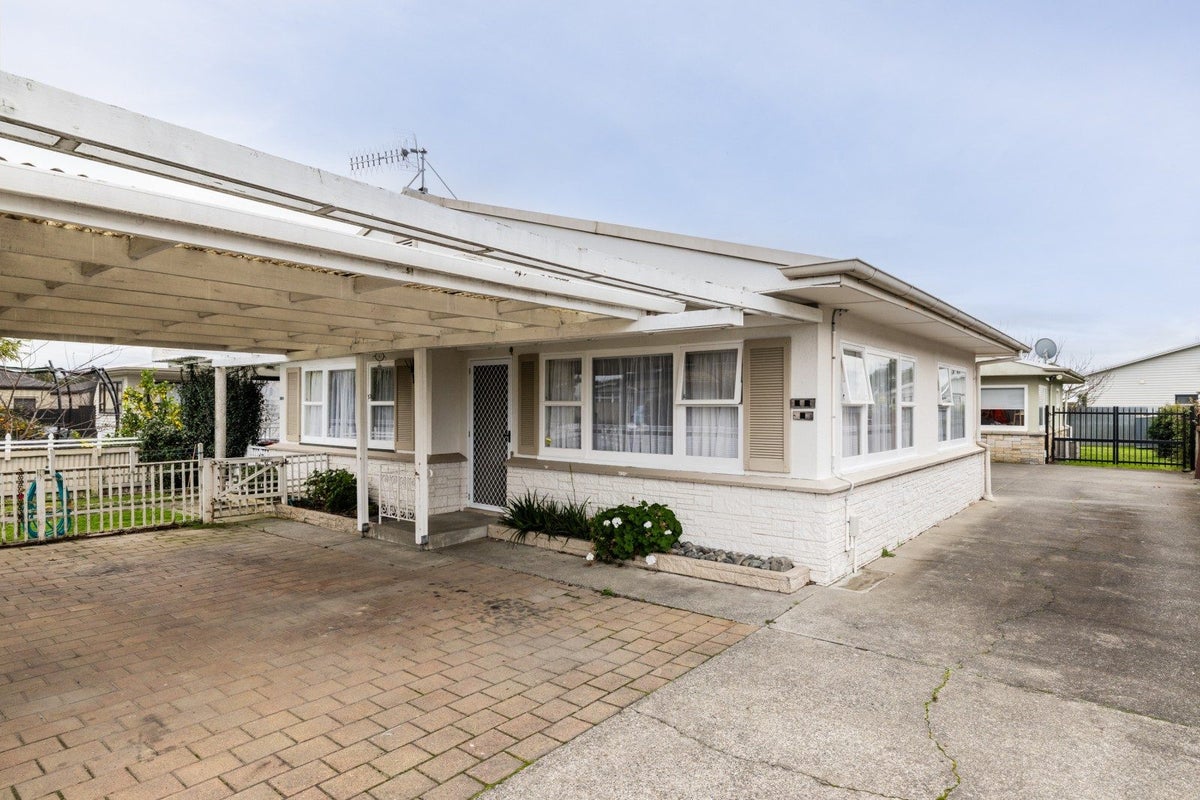 38A Taradale Road, Marewa, Napier, Hawke's Bay - Carousel 1