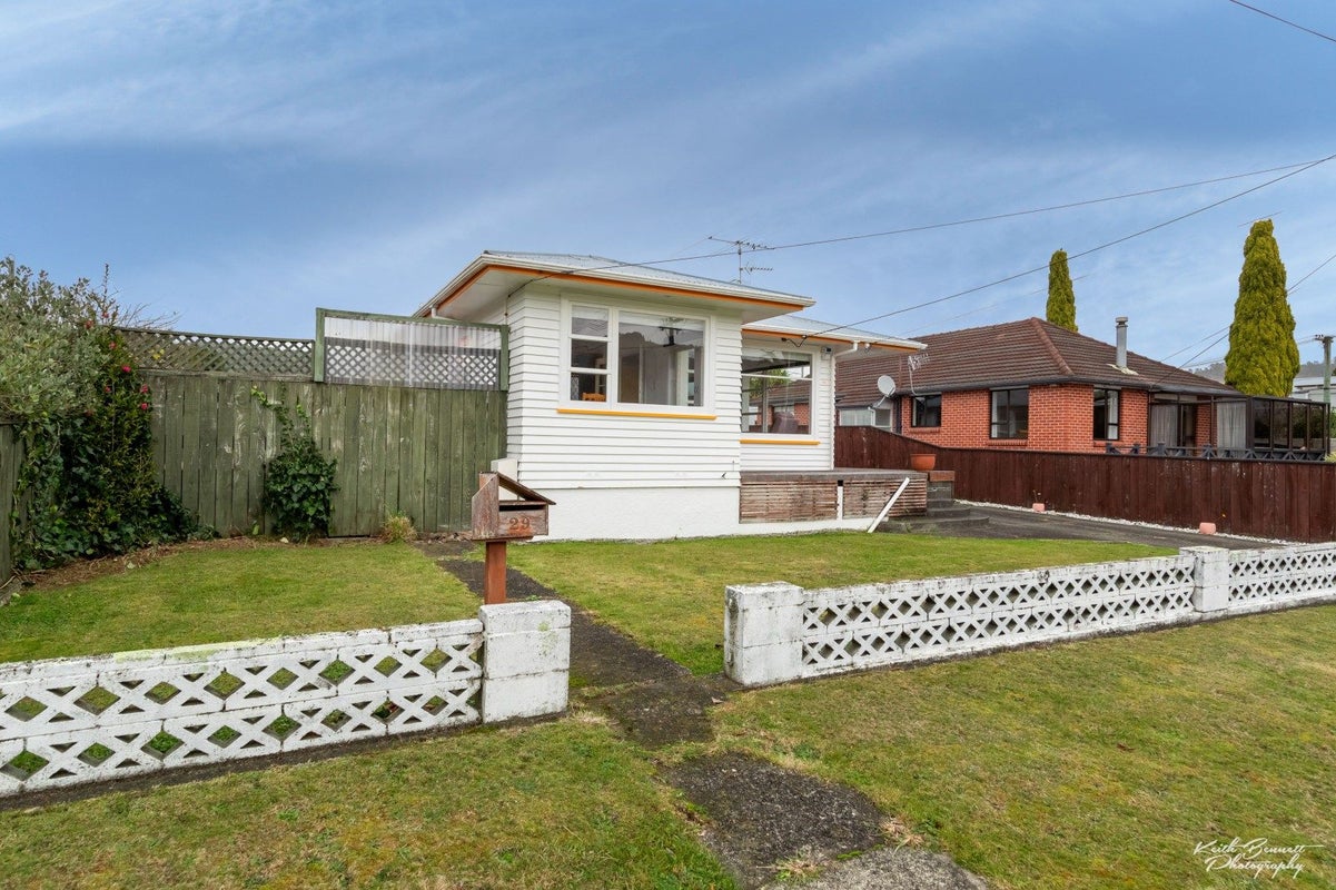 29 Courtenay Road, Heretaunga, Upper Hutt - Carousel 17