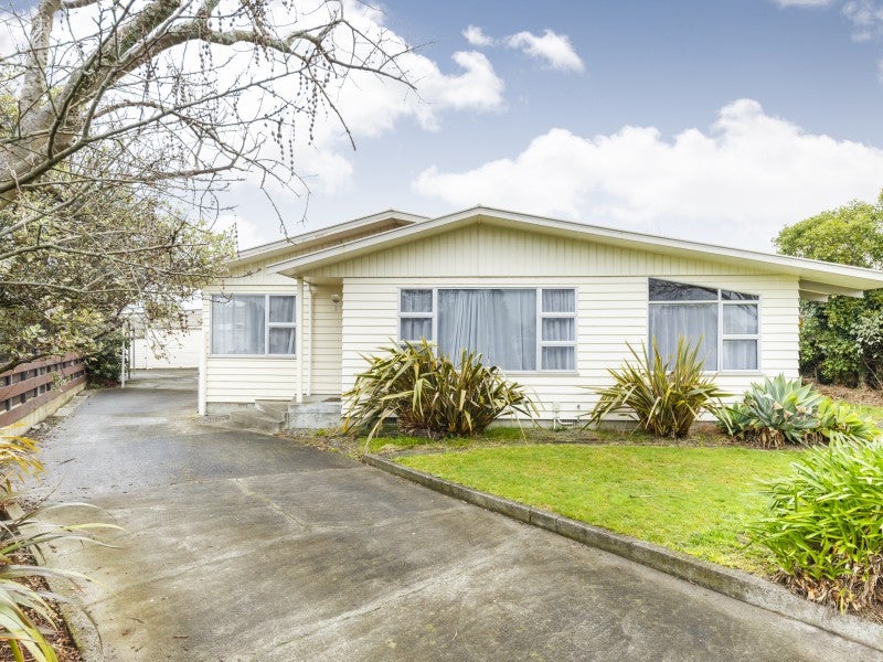 43 John F Kennedy Drive, Milson, Palmerston North - Carousel 1