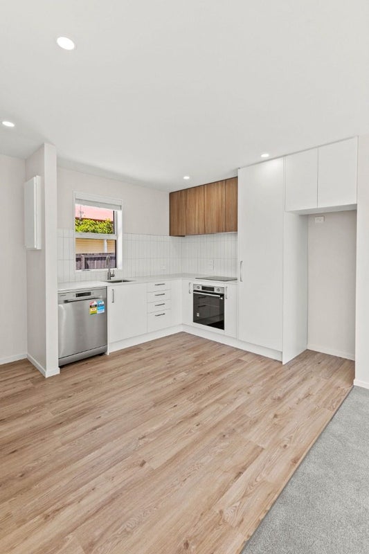 76 Sullivan Avenue, Woolston, Christchurch - Carousel 2