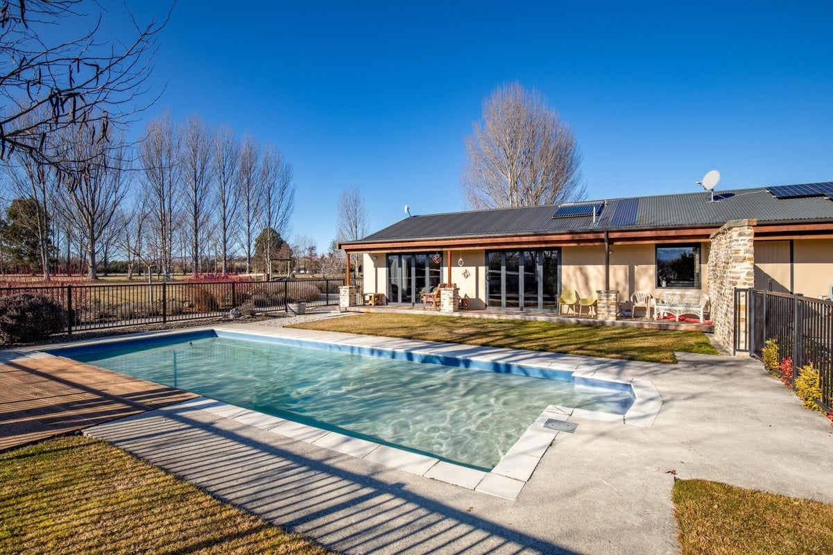 28 Clare Road, Galloway, Alexandra - Carousel 1
