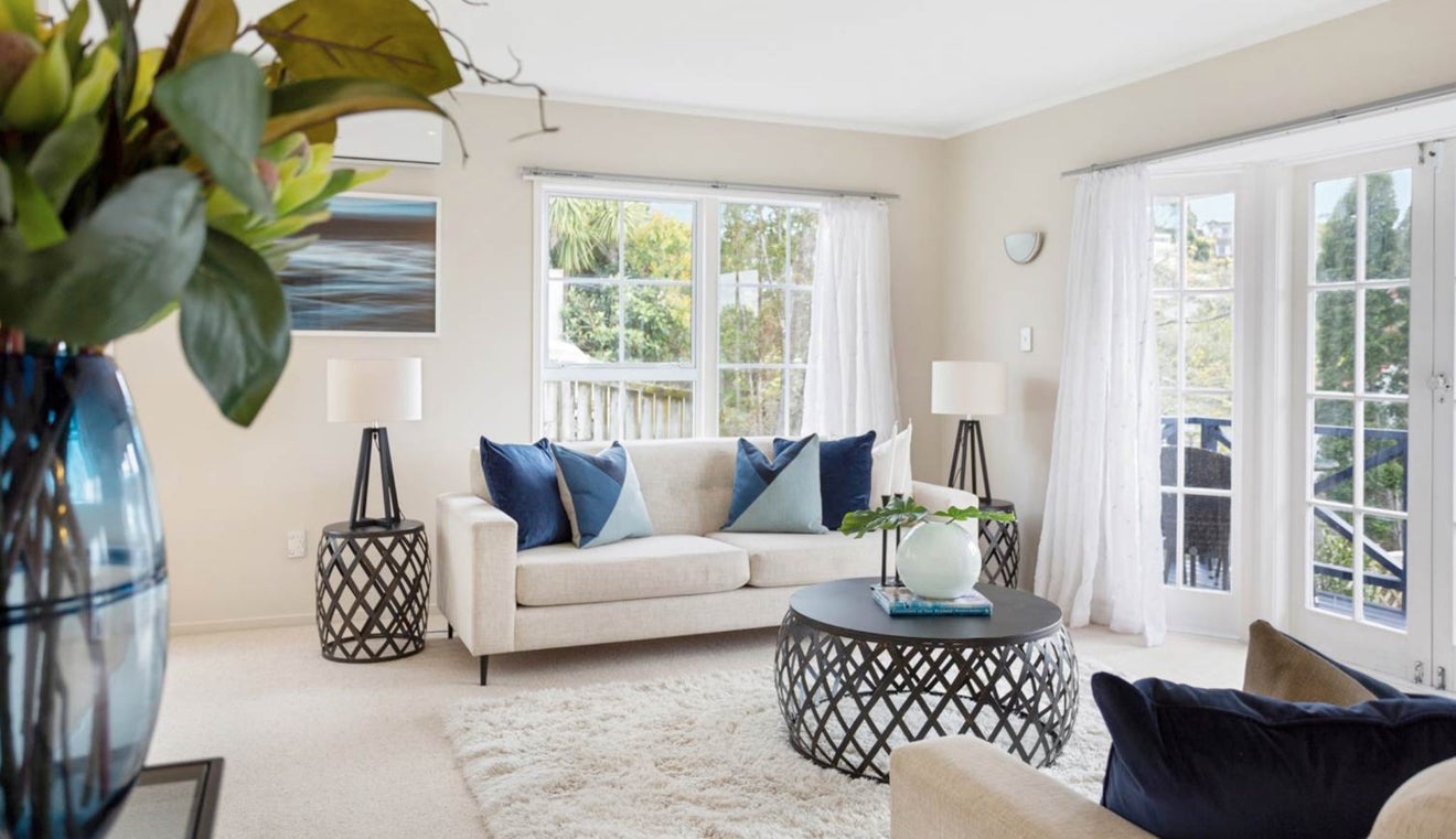 1/63 Langana Avenue, Browns Bay, Auckland - Carousel 2