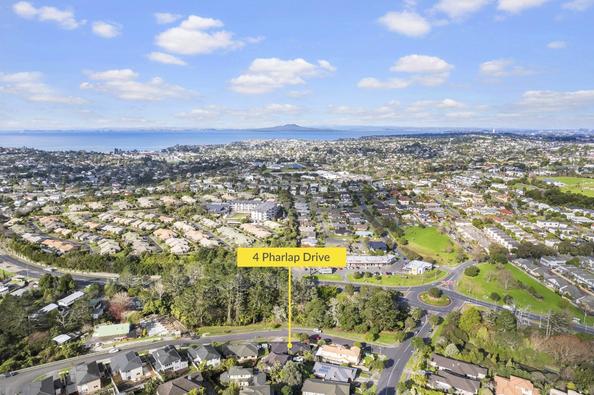 4 Pharlap Drive, Fairview Heights, Auckland - Carousel 21
