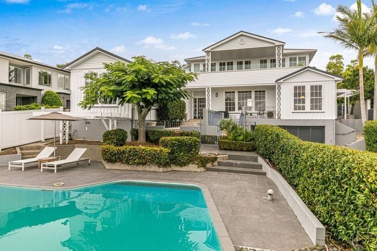 12 Paritai Drive, Orakei, Auckland - Carousel 1