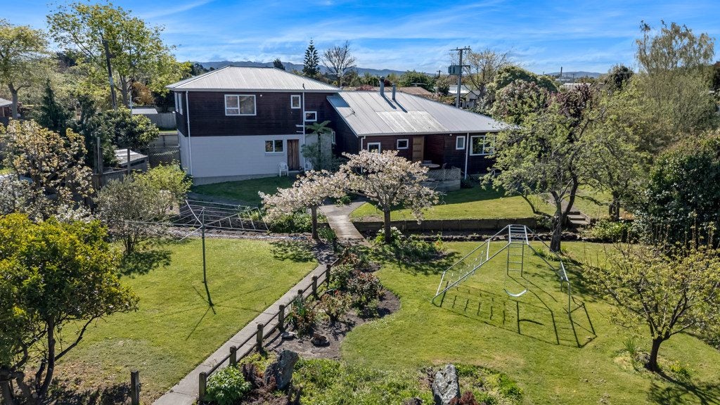22 Bank Street, Amberley, Amberley - Carousel 2
