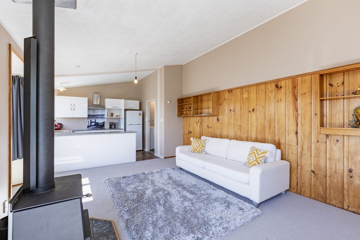 124A Charles Street, Westshore, Napier - Carousel 1