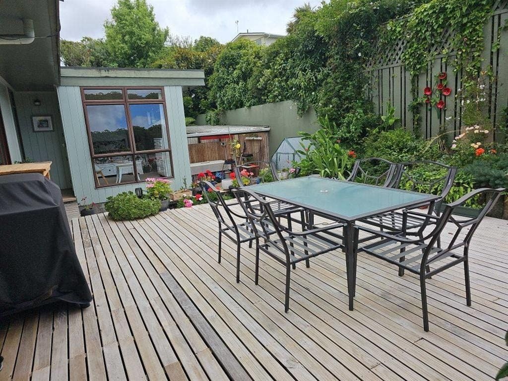 54 Discovery Drive, Whitby, Porirua - Carousel 2