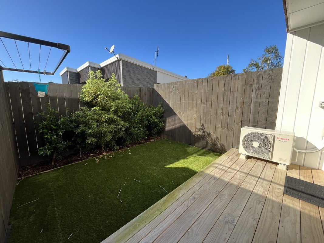 4/157 Beach Haven Road, Beach Haven, Auckland - Carousel 14
