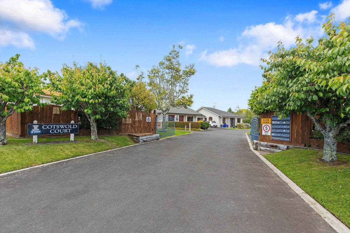 3/8 Cheyne Road, Pyes Pa, Tauranga - Carousel 20