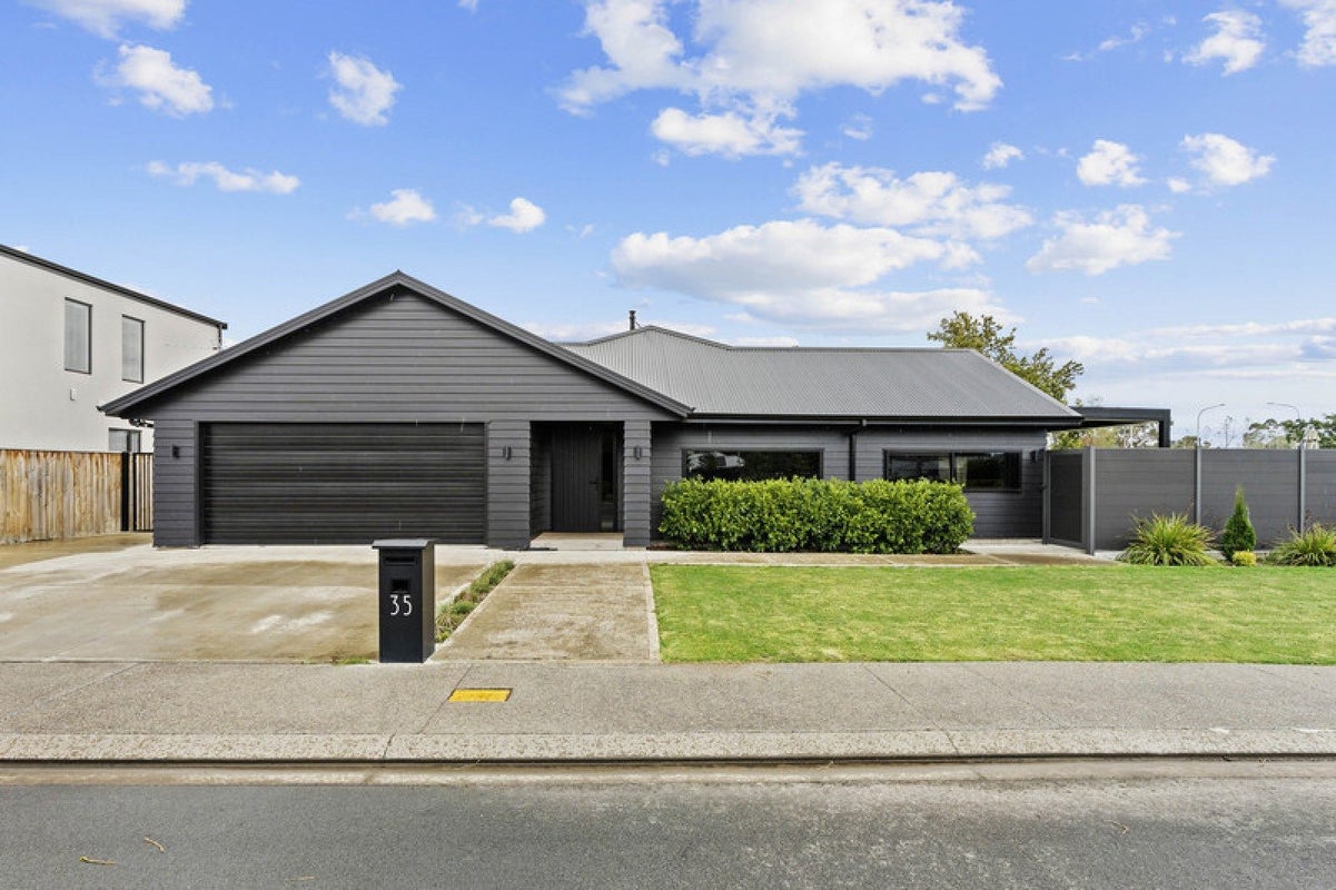 35 Marine Corps Drive, Solway, Masterton - Carousel 2
