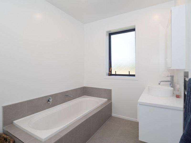 67 Beach Road, Hampstead, Ashburton - Carousel 26