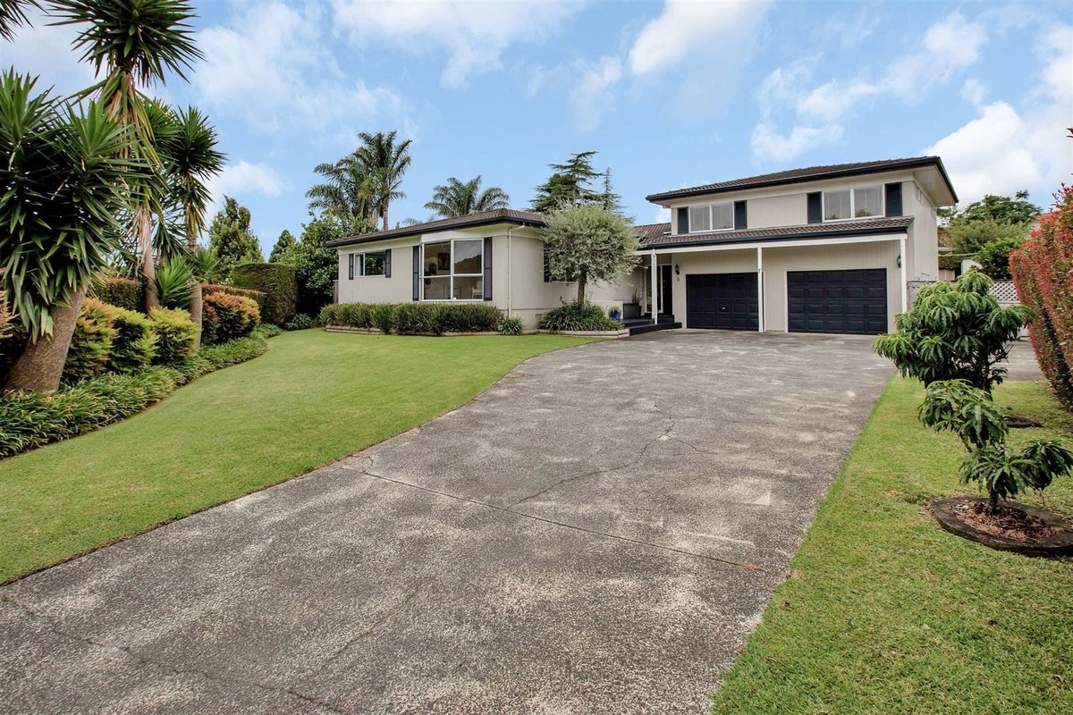 8 Blenheim Court, Kamo, Whangarei - Carousel 24