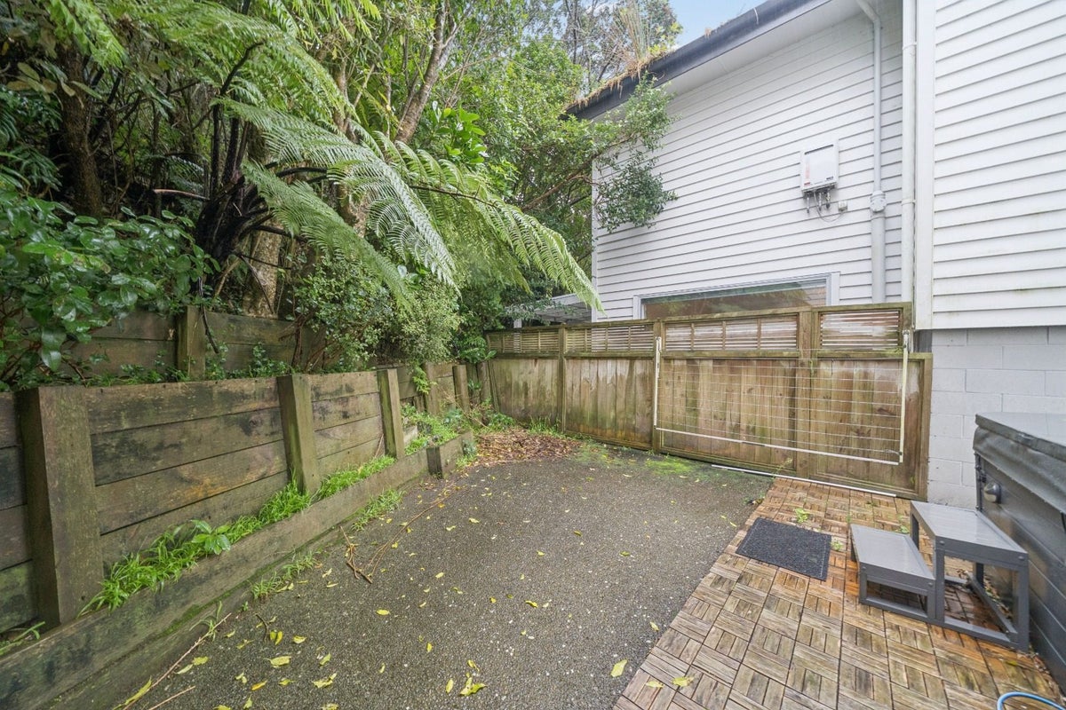 143 Ironside Road, Johnsonville, Wellington - Carousel 19