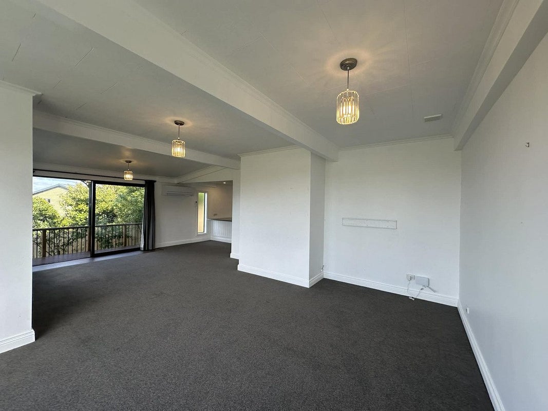 149A Gladstone Road, Dalmore, Dunedin - Carousel 2