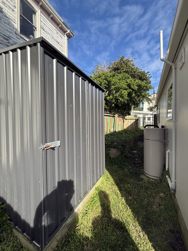 13 Brougham Street, Mount Victoria, Wellington - Carousel 10