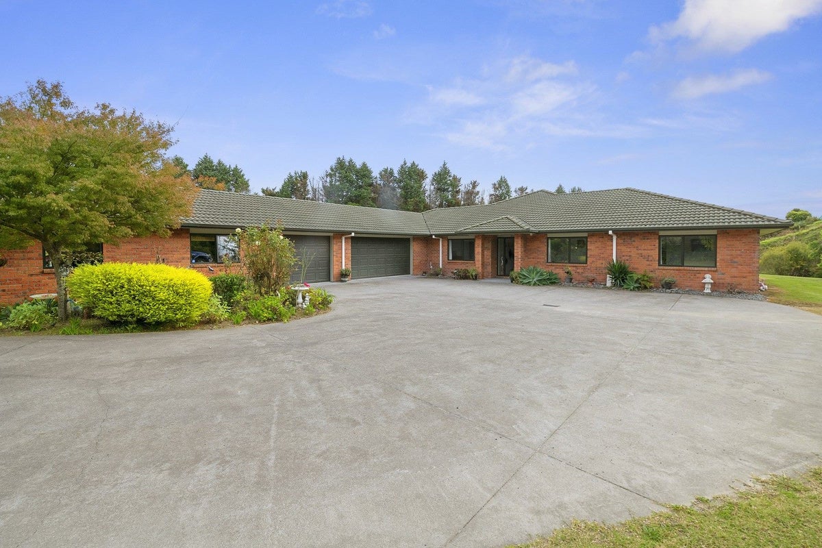 171B Gridley Road, Rangiuru, Te Puke - Carousel 1