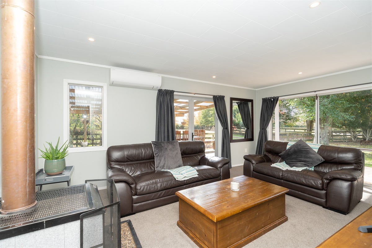 15 Broadmeadows Road, Tamahere - Carousel 35