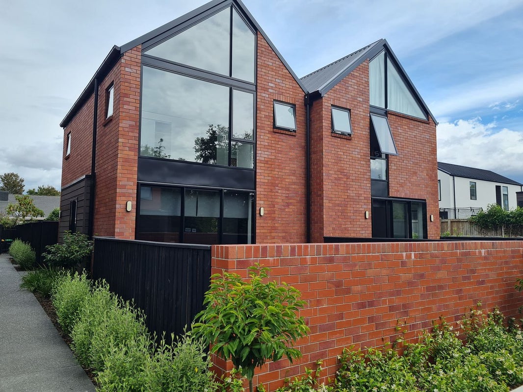 10/66 Innes Road, St Albans, Christchurch - Carousel 1