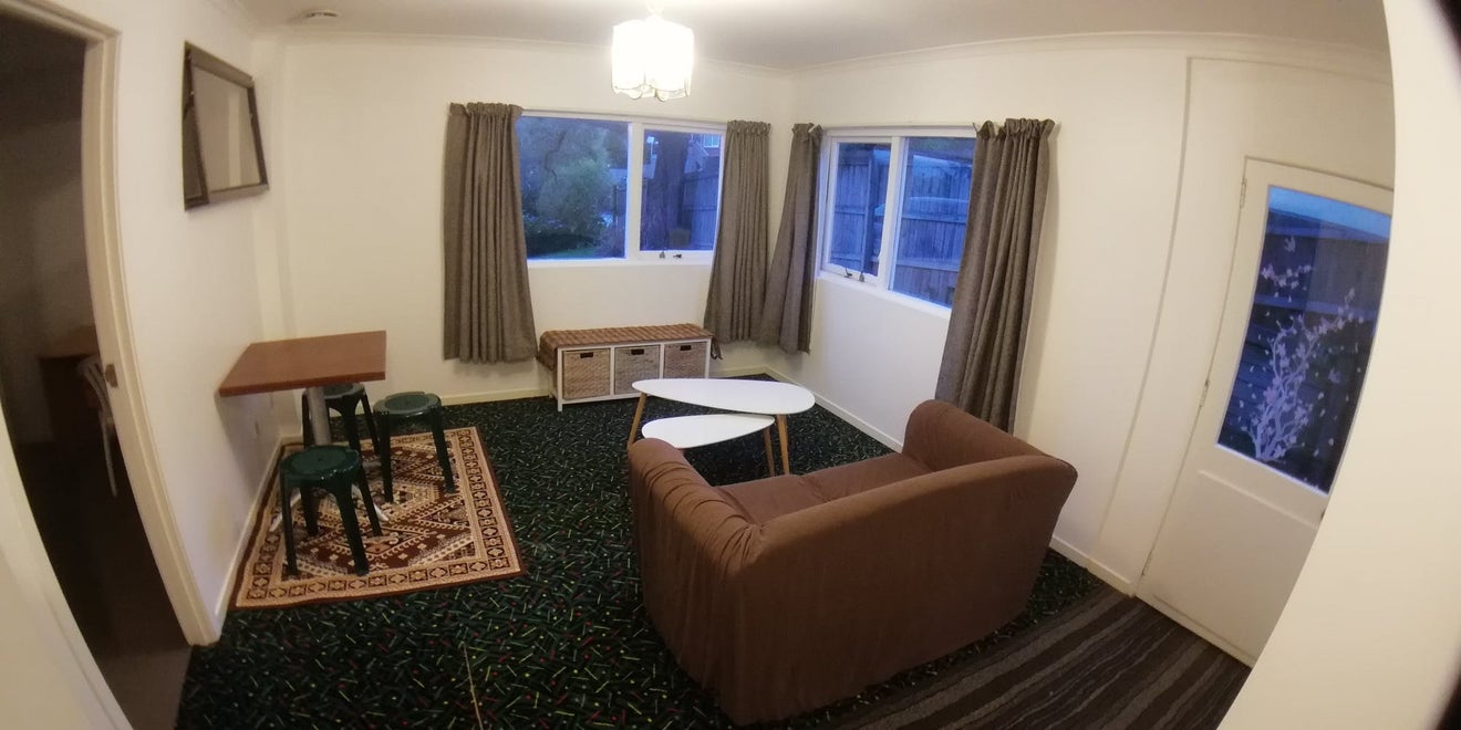234 Glamorgan Drive, Northcross, Auckland - Carousel 1