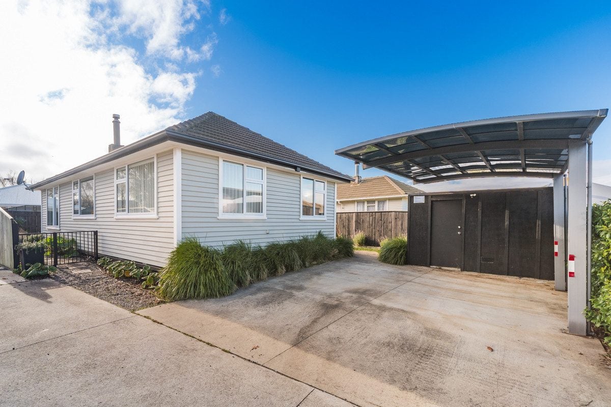 5A Ayr Place, Hokowhitu, Palmerston North - Carousel 1