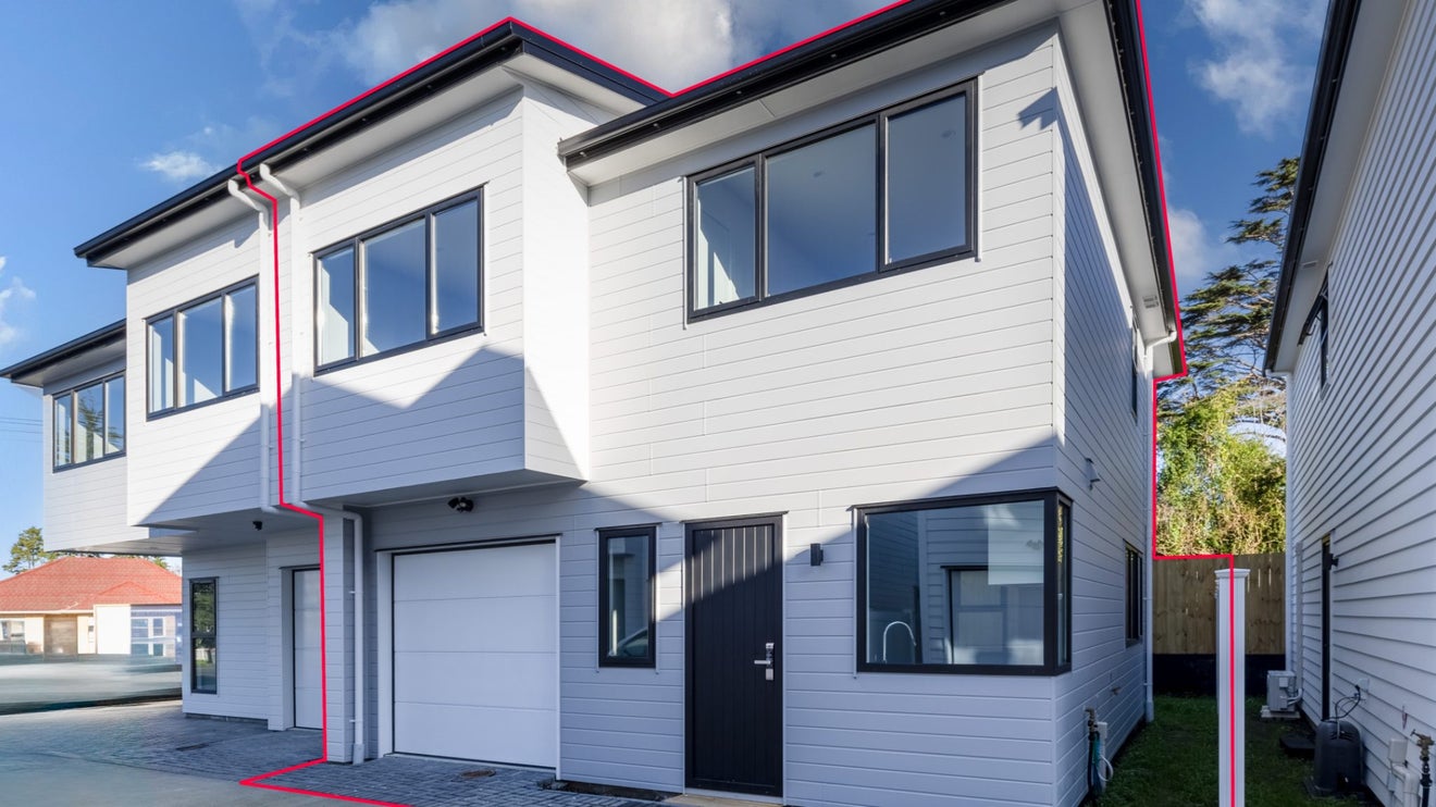 11/25 Swanson Road, Henderson, Auckland - Carousel 1