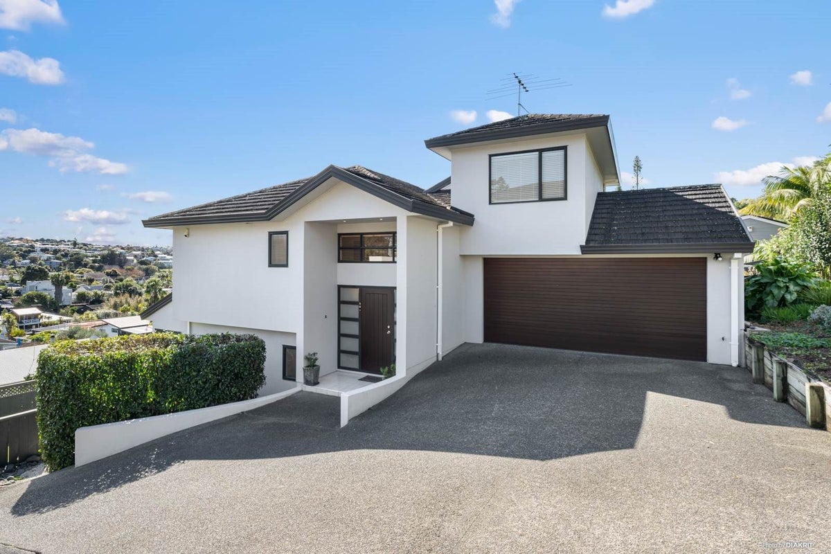56B Newhaven Terrace, Mairangi Bay, Auckland - Carousel 2