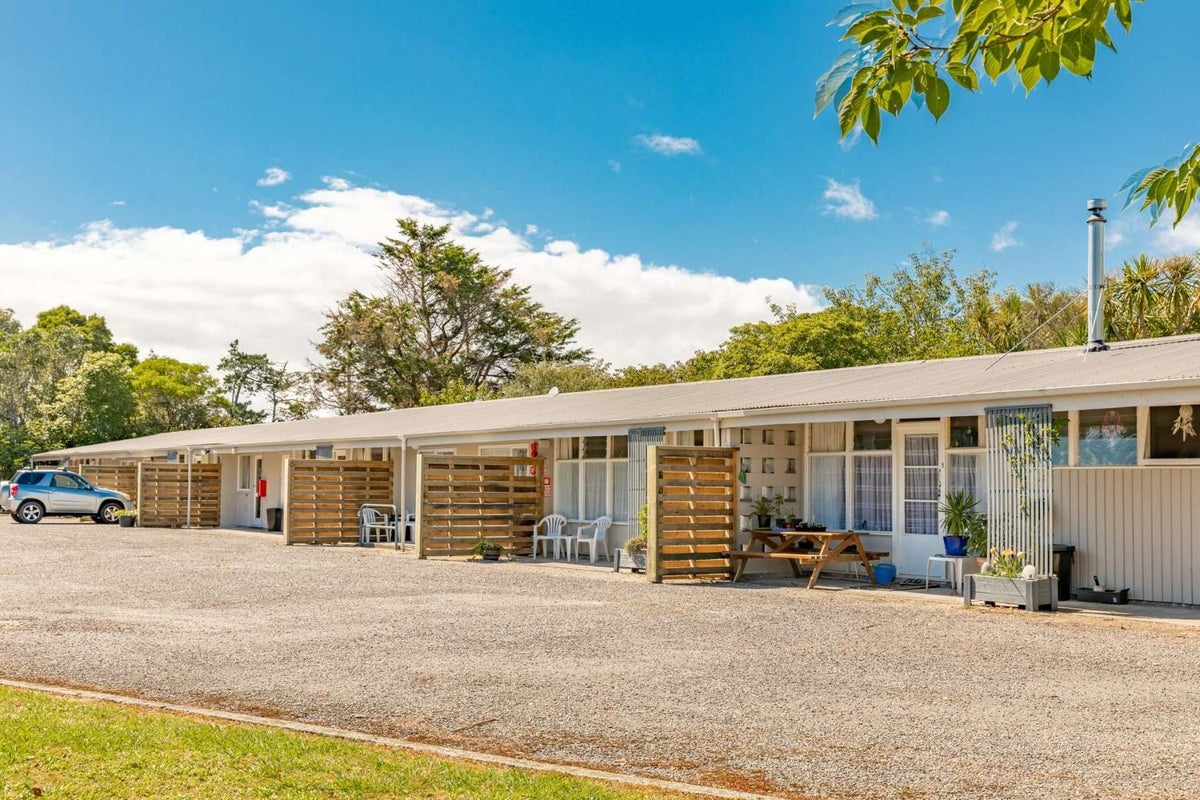 16 Schadick Avenue, Carters Beach, Westport - Carousel 1
