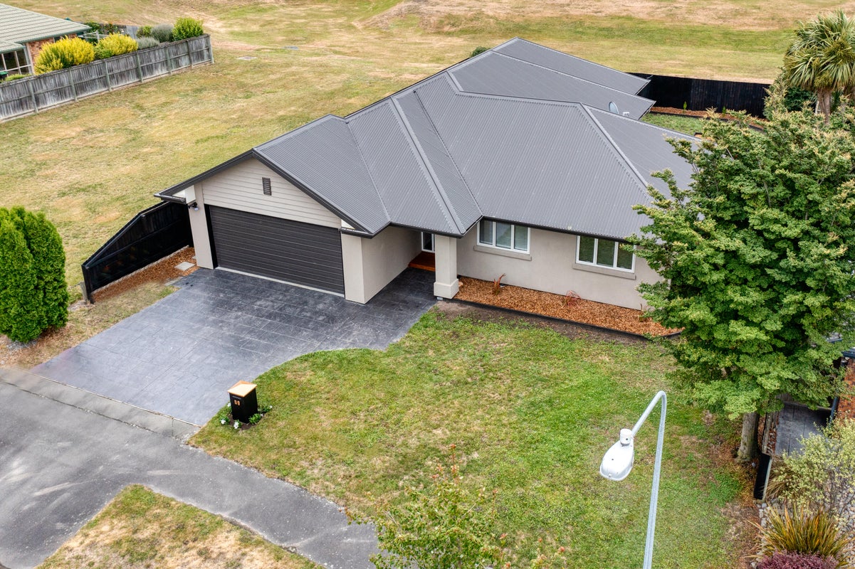 59 Kaniere Avenue, Hei Hei, Christchurch - Carousel 1