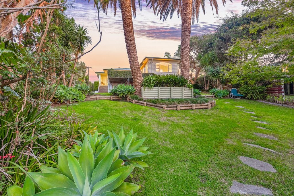 107 Onewa Road, Northcote, Auckland - Carousel 1
