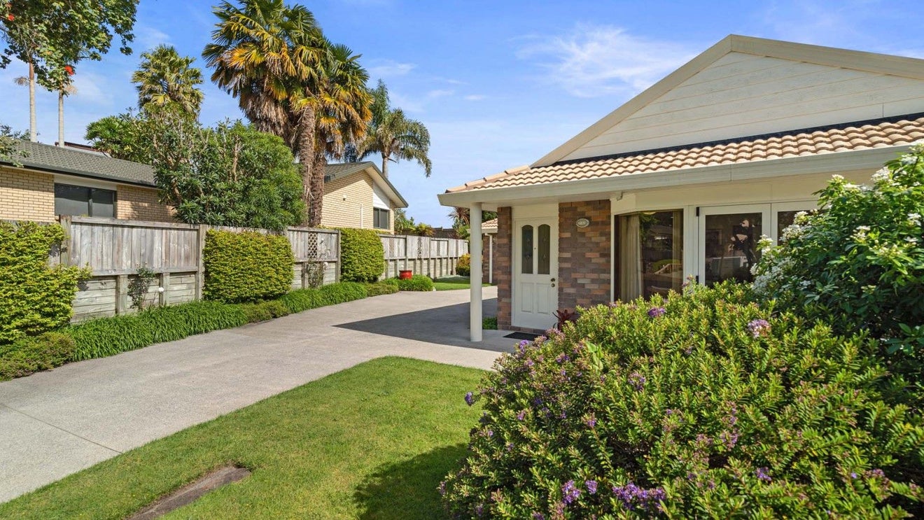 16 Hidcote Place, Bethlehem, Tauranga - Carousel 25