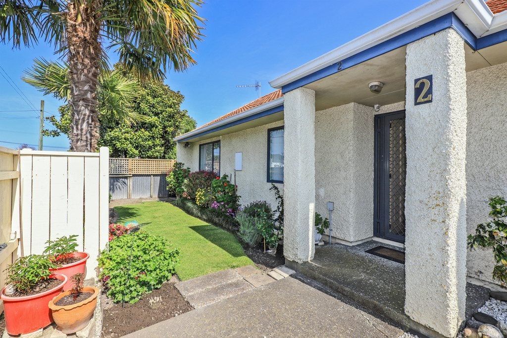 2/1004 Waipuna Street, Mahora, Hastings - Carousel 1
