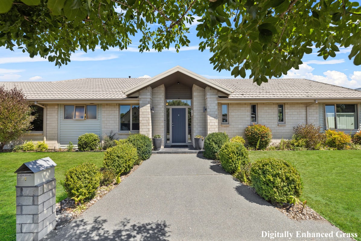 1 Iti Place, Parklands, Christchurch - Carousel 1