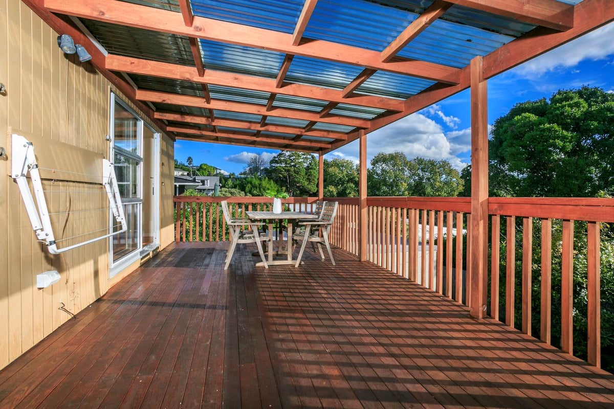 12 Oaktree Avenue, Browns Bay, Auckland - Carousel 21