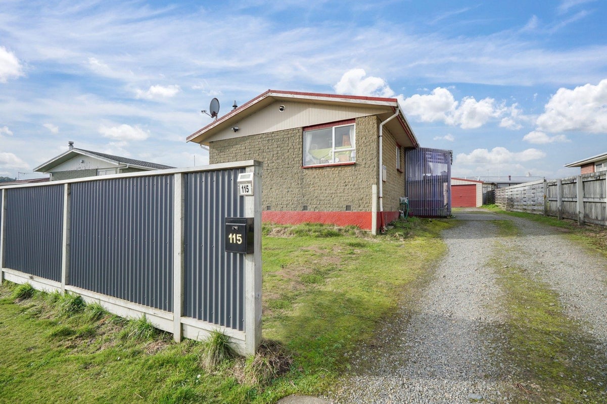 115 Dunbeath Crescent, Kew, Invercargill, Southland - Carousel 1