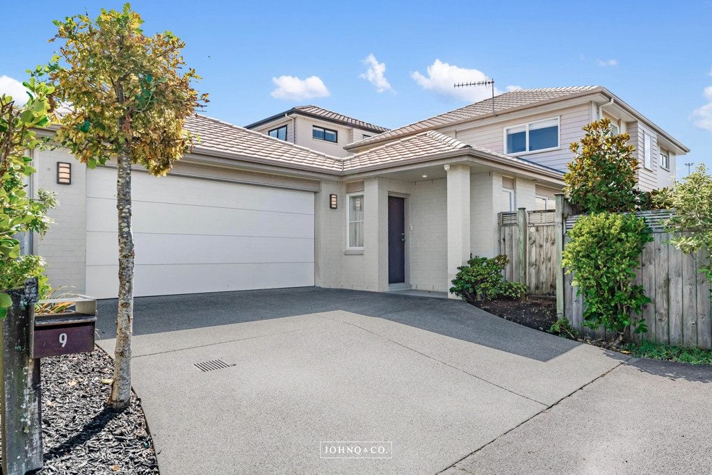 9 Barbarich Drive, Stonefields, Auckland - Carousel 1