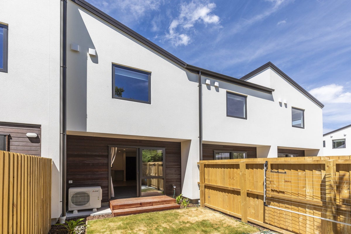 220 Geraldine Street, Edgeware, Christchurch - Carousel 10
