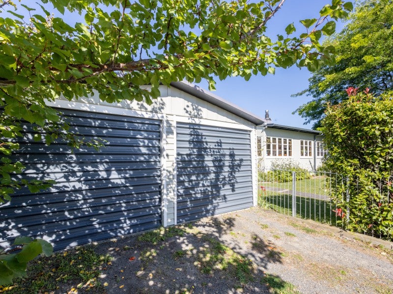 10 Barker Road, Marewa, Napier - Carousel 19