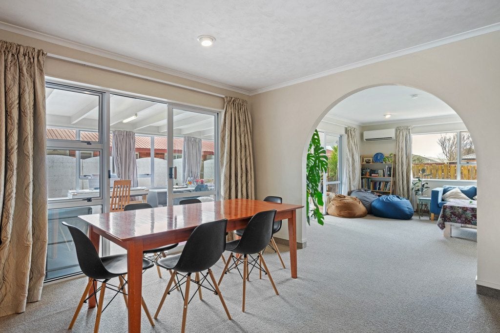 2 Westhaven Place, Redwoodtown, Blenheim - Carousel 1