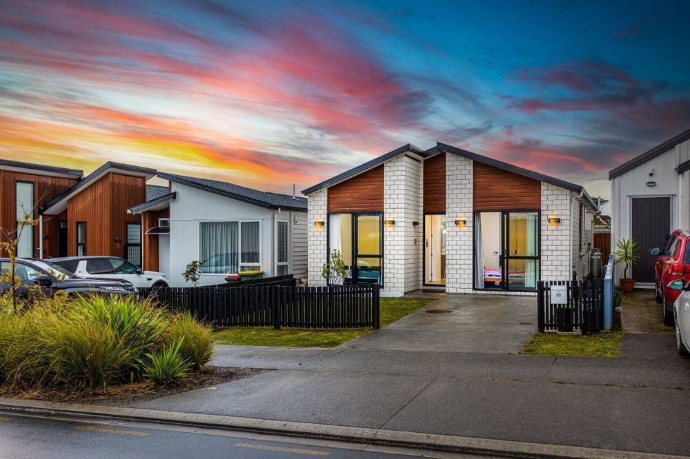 13 Matakohe Road, Westgate, Auckland - Carousel 2