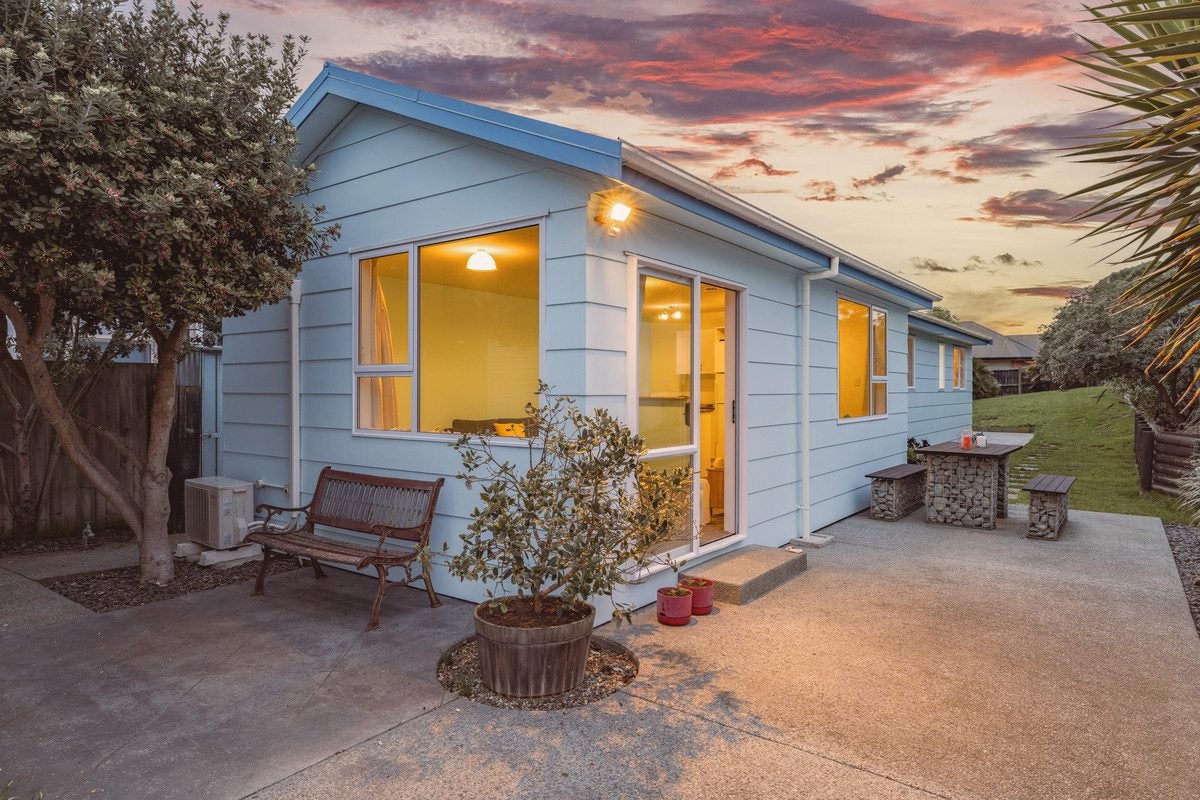 8 Jutland Street, North New Brighton, Christchurch - Carousel 1