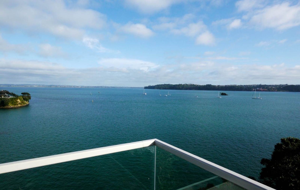 1/69 Hamilton Road, Herne Bay, Auckland - Carousel 1