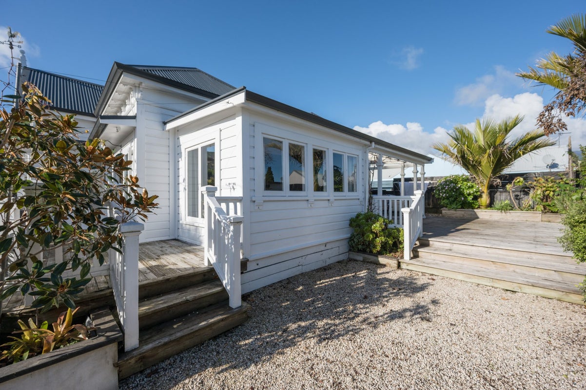 64 Tasman Street, The Wood, Nelson - Carousel 2