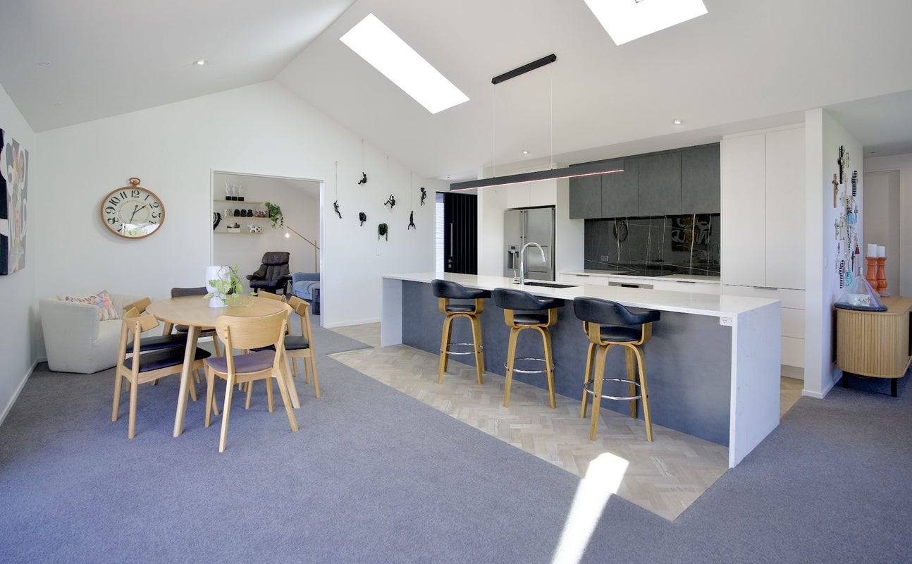 13 Eleanor Lane, Casebrook, Christchurch - Carousel 2