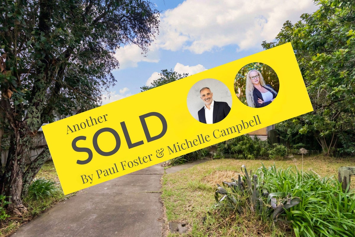 11 Juniper Road, Sunnynook, North Shore City, Auckland - Carousel 1